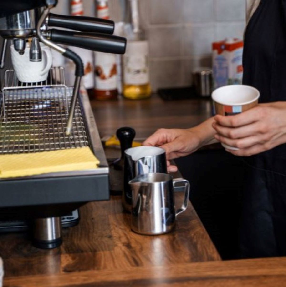 Mamma Bimbo Barista Scaldare Latte