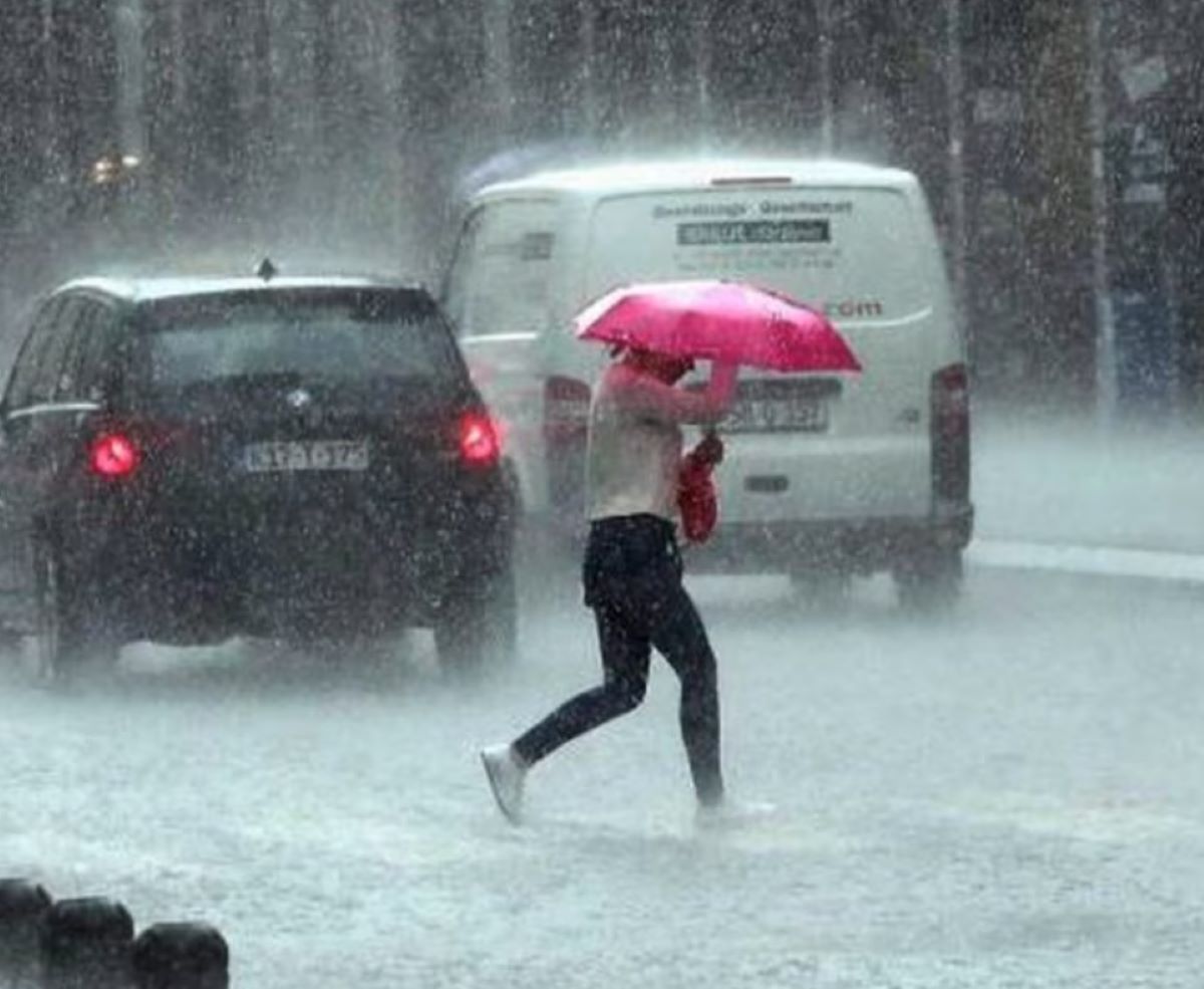Previsioni Meteo Ciclone Poppea
