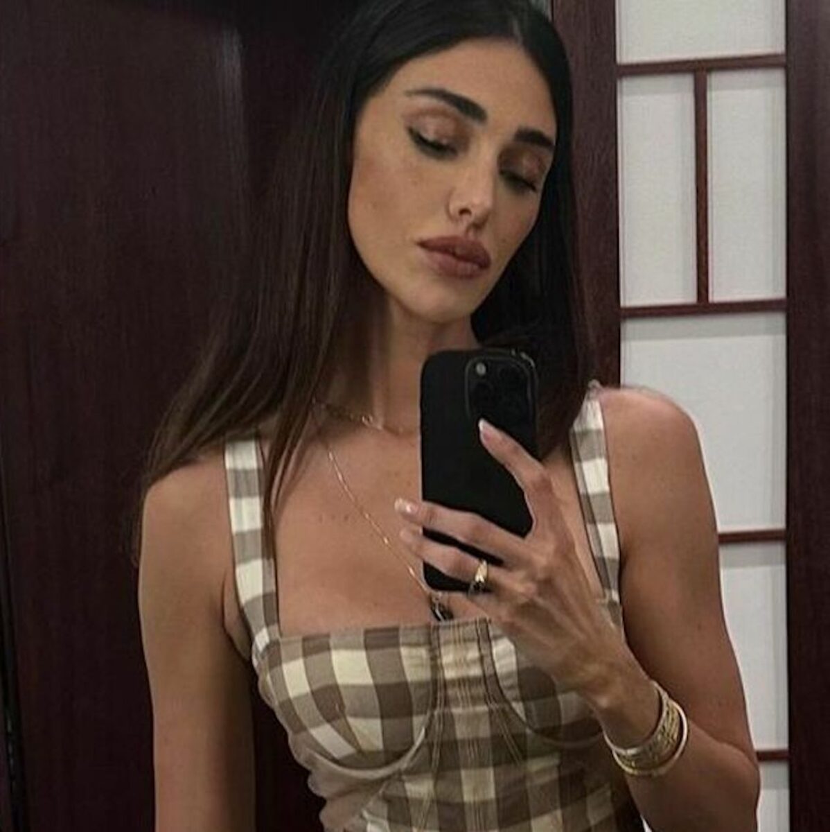 Belen Rodriguez : “La prima volta con Elio Lorenzoni”