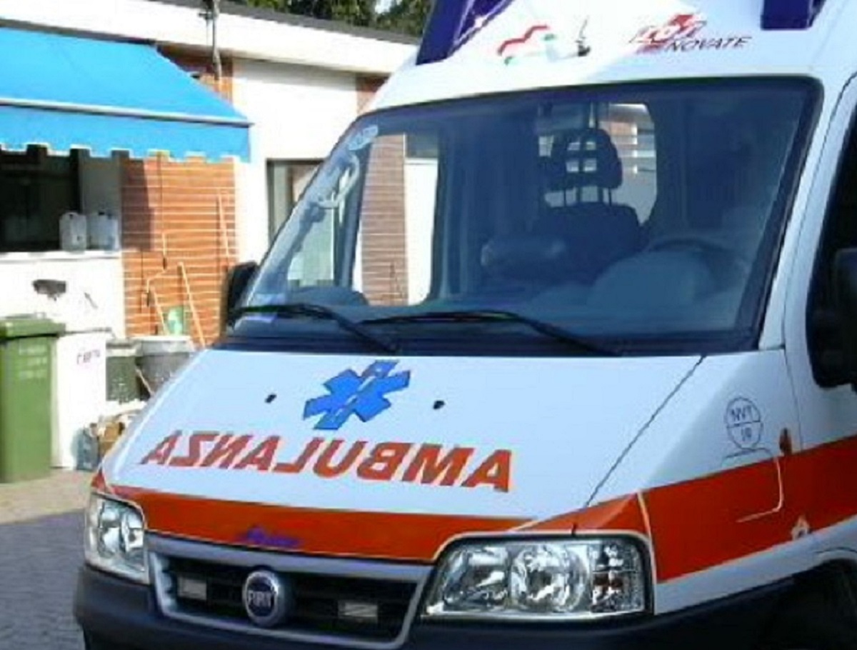 Fiumicino schianto tra motorino e auto muore Mirko Pacioni