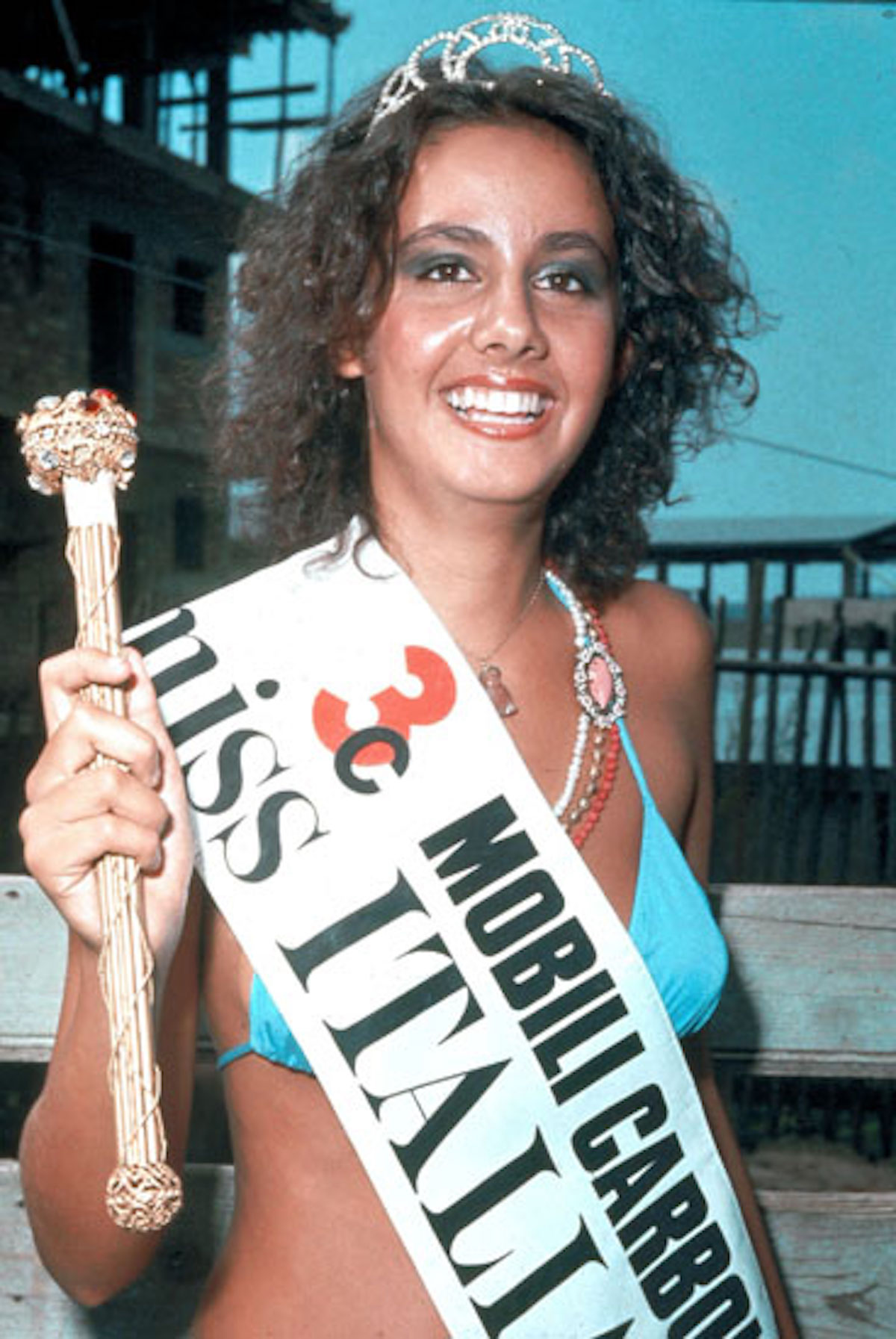 È morta Anna Kanakis. È stata la più giovane Miss Italia, poi attrice e scrittrice