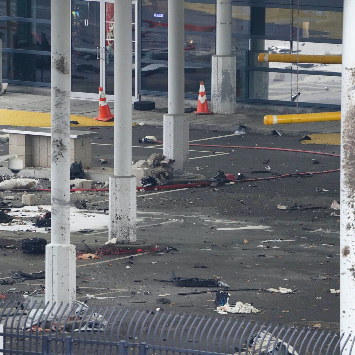 Attacco terroristico al confine: due morti e un ferito