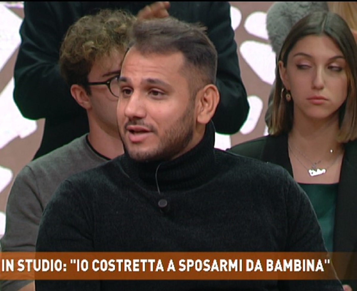 Dritto e Rovescio Paolo Del Debbio contro l’imam ospite in studio