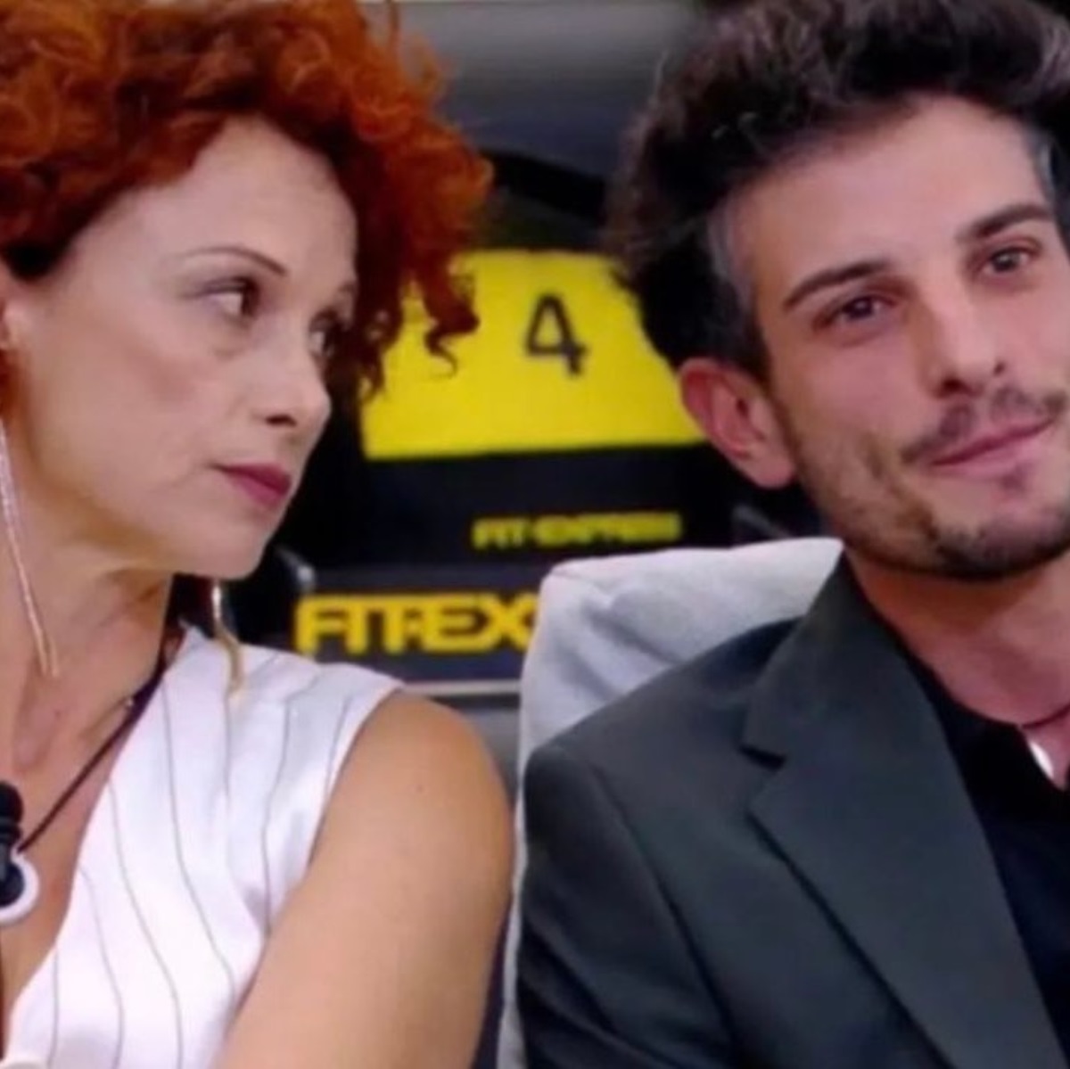 grande fratello signorini frase beatrice luzzi