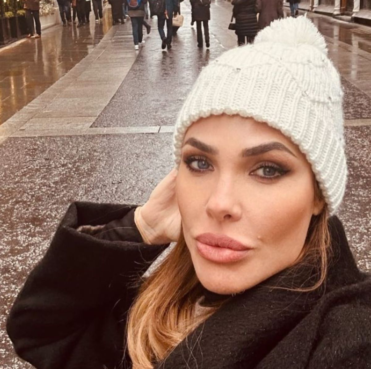 Ilary Blasi Bastian