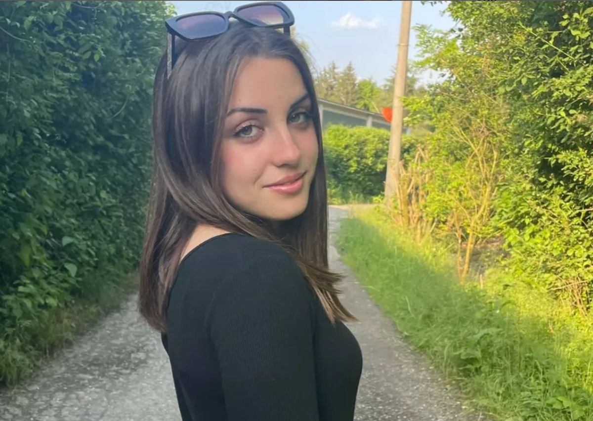 Nembro, auto contro un muretto: Sofia Bagattini muore a 18 anni