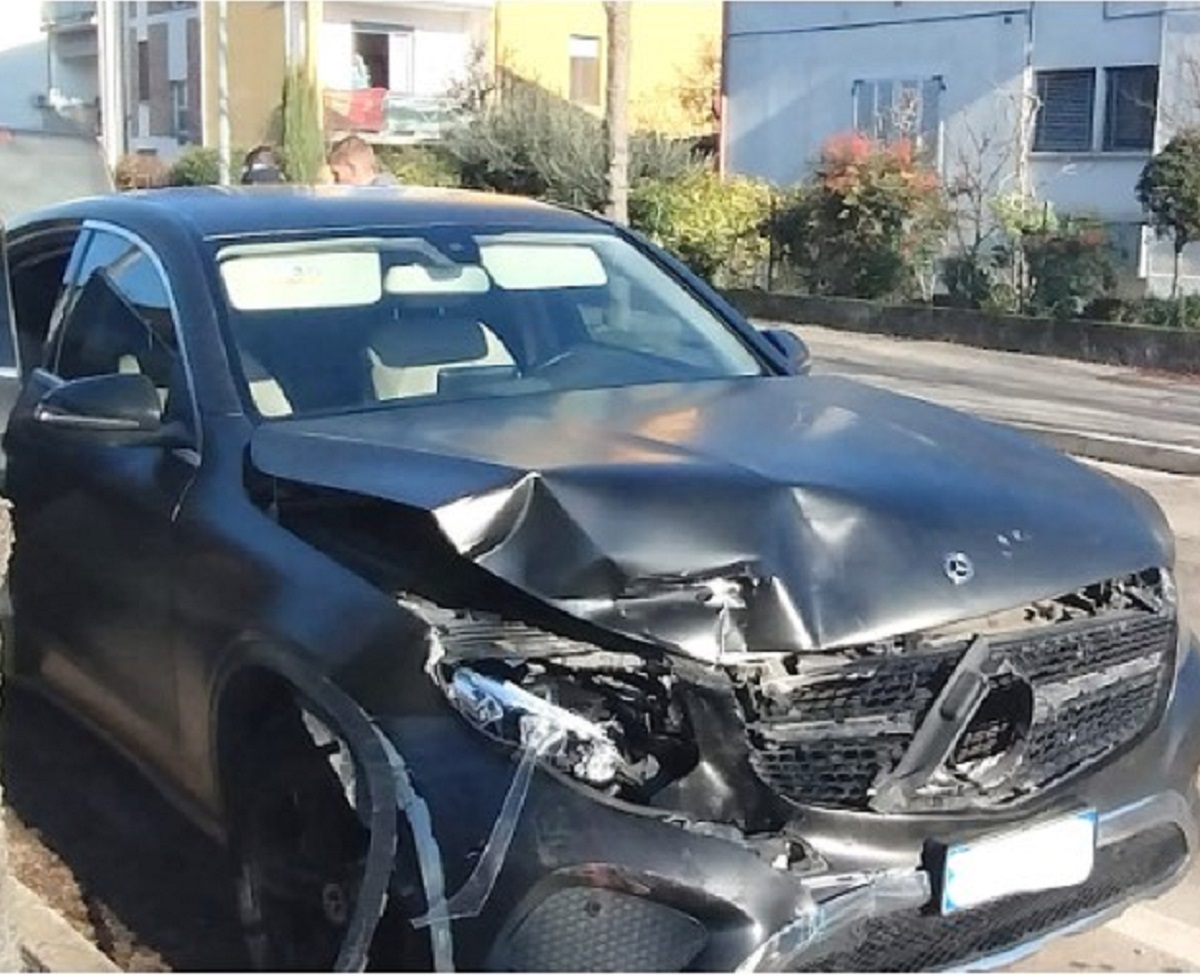 Canneto sull’Oglio apecar contro auto morto 70enne
