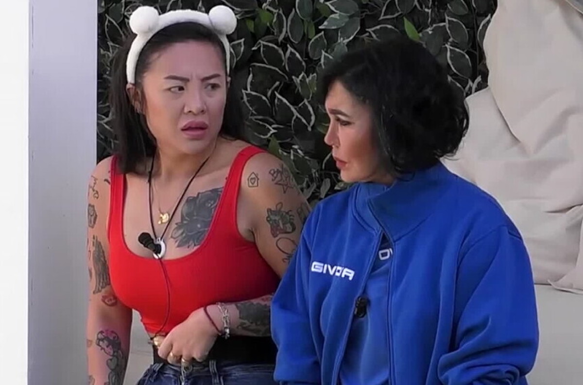 Grande Fratello, Federico sente Anita e Rosy sparlare di lui