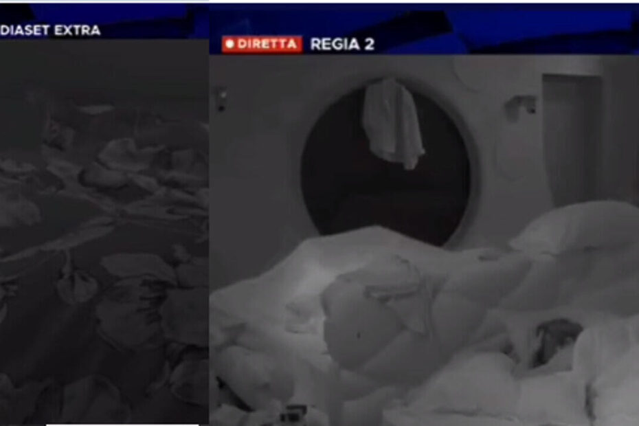 Grande Fratello Due Donne Bacio