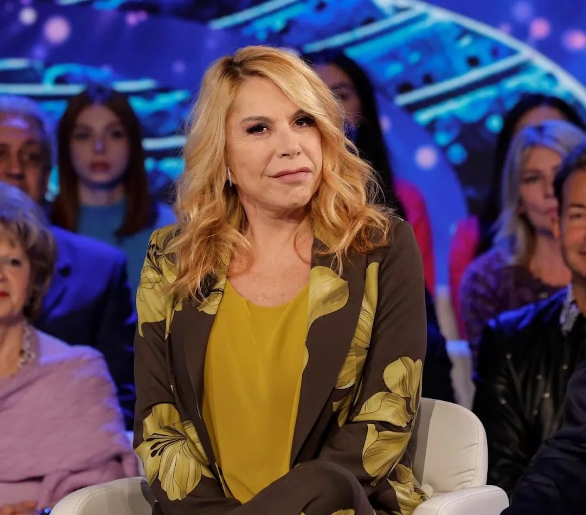 Anna Pettinelli a Verissimo, il video messaggio del fidanzato Beppe: chi è