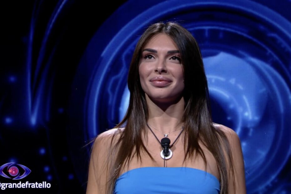 grande fratello greta vittorio gesto amore