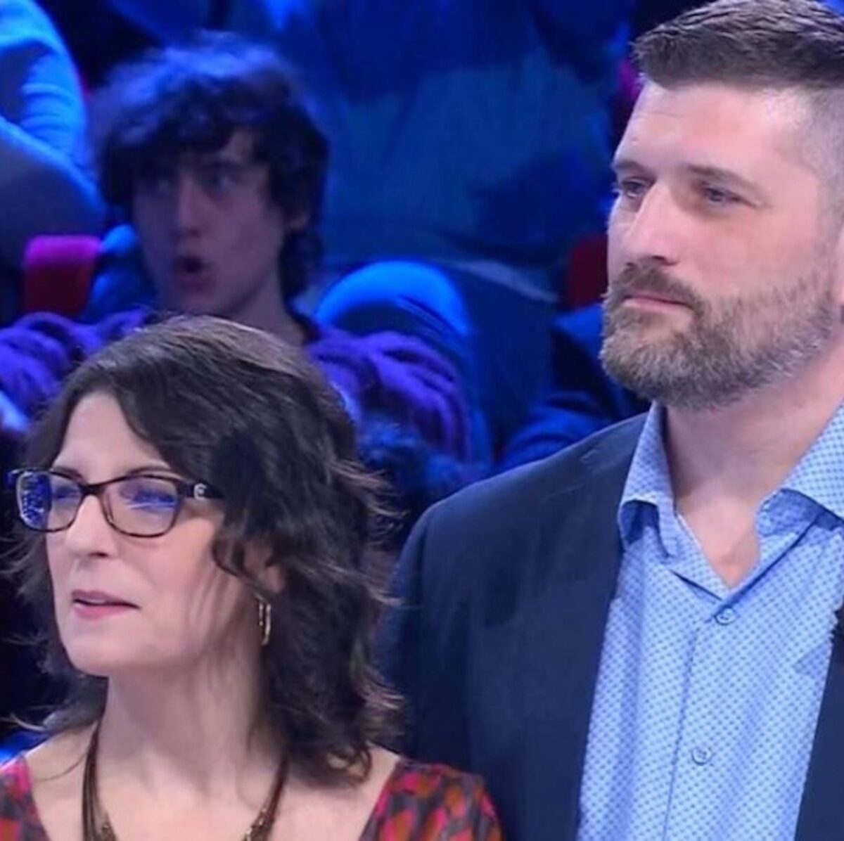 “Che sfiga!”, Affari tuoi, resta con 5 pacchi rossi ma non vince