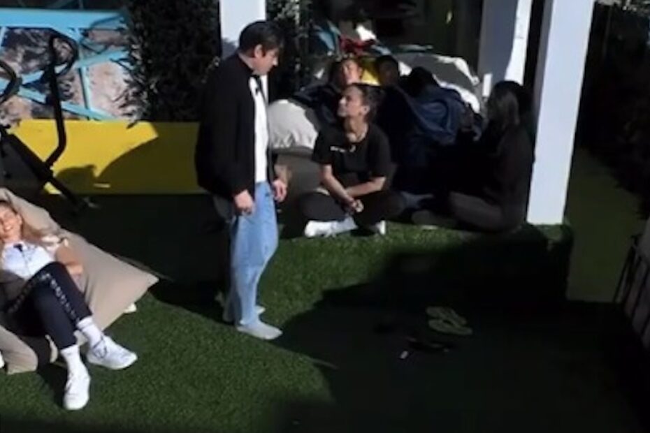 Grande Fratello, bufera su Alessio Falsone e l'imitazione di Federico