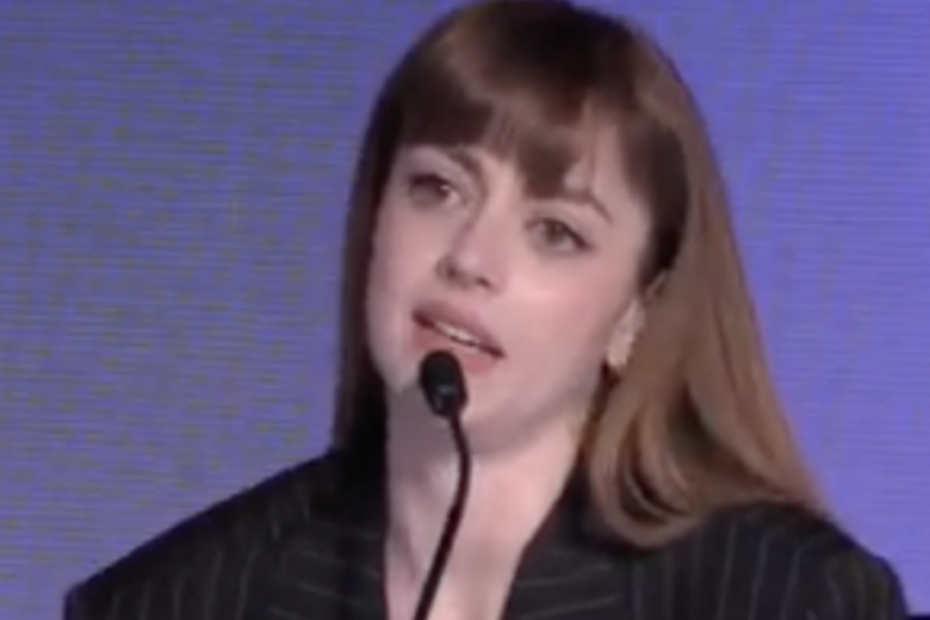 replica di Annalisa dopo la proclamazione della vittoria di Angelina Mango a Sanremo 2024