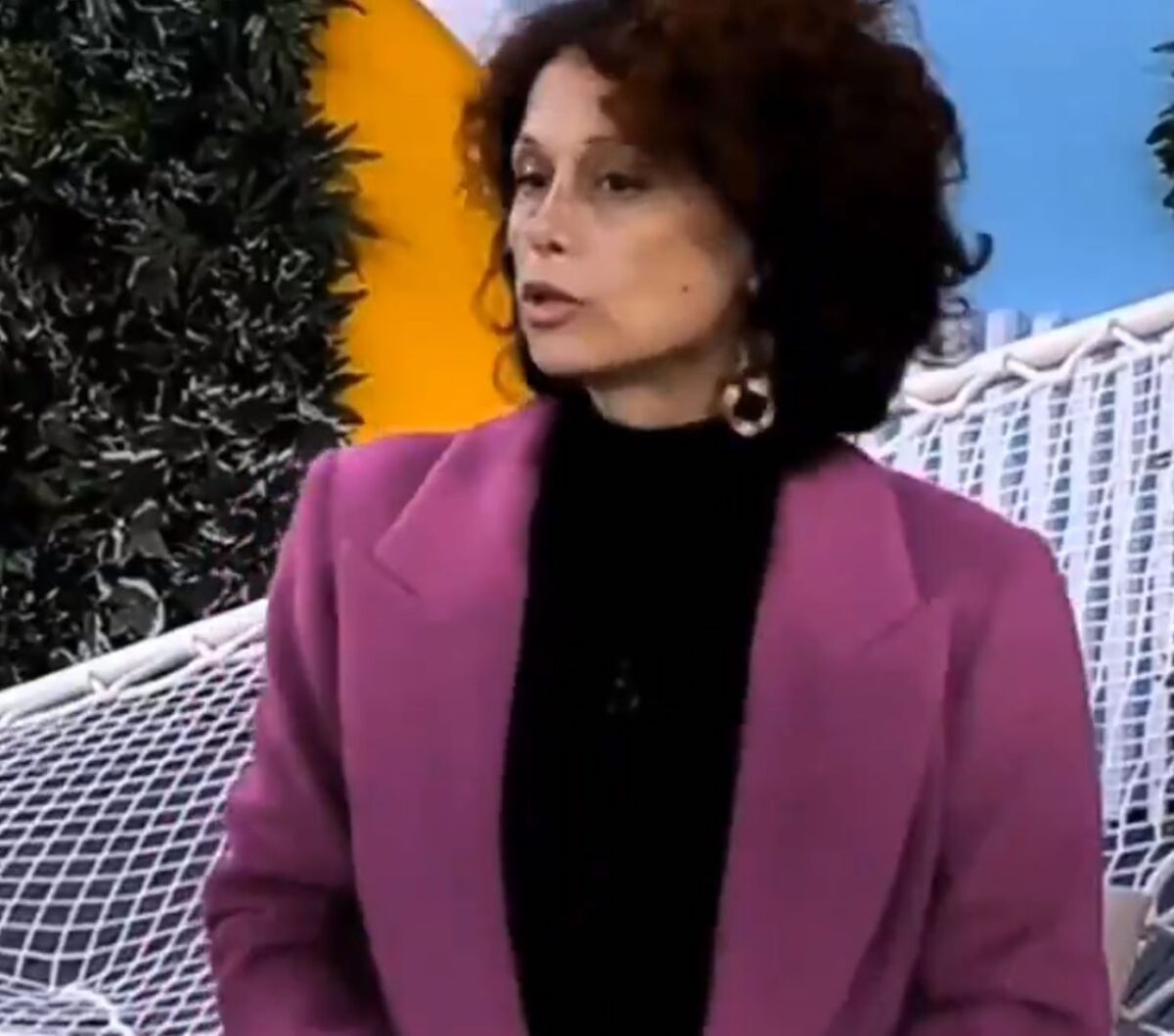 Beatrice contro Varrese: “Conosco il suo terribile segreto”