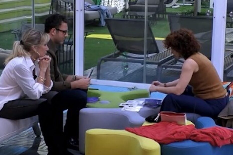 Grande Fratello, Beatrice nomina Rosy per l'imitazione di Simona