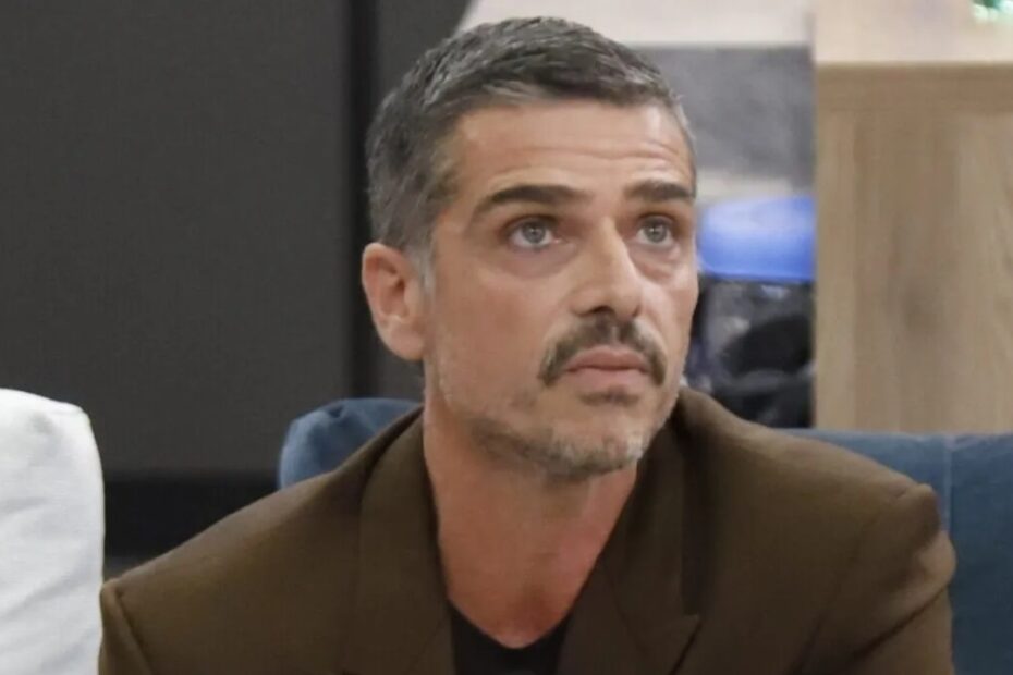 grande fratello massimiliano varrese squalfica