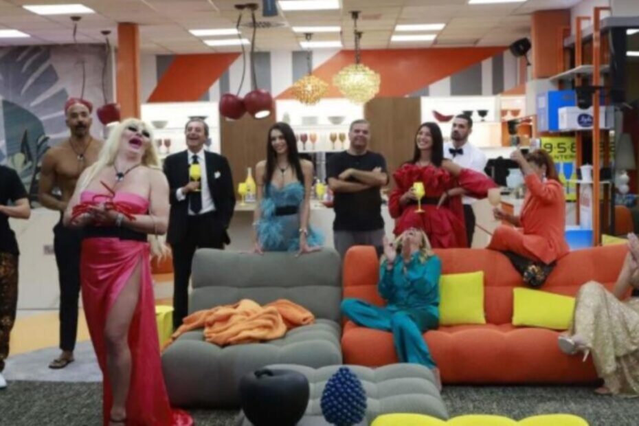 Mediaset cancella i video del GF Vip