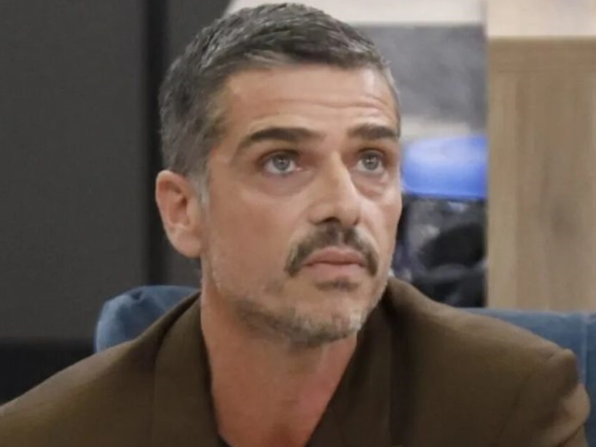 Beatrice Luzzi attaccata da Massimiliano Varrese e Anita Olivieri