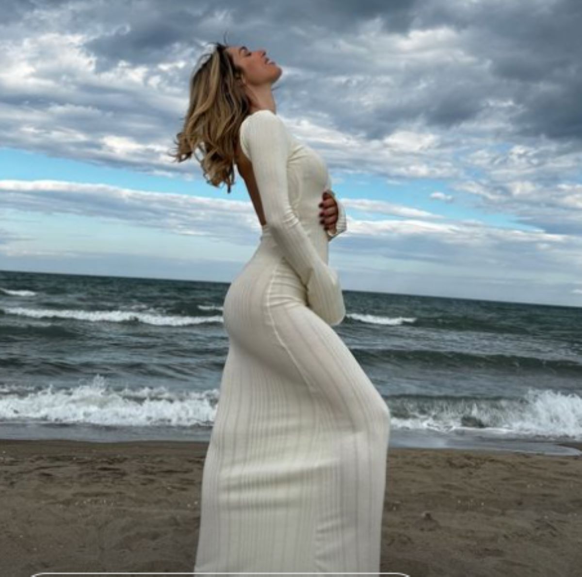 Volto Canale 5 Incinta Terza Volta