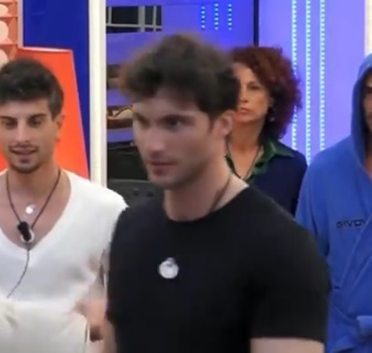 grande fratello lite alessio perla reazione anita