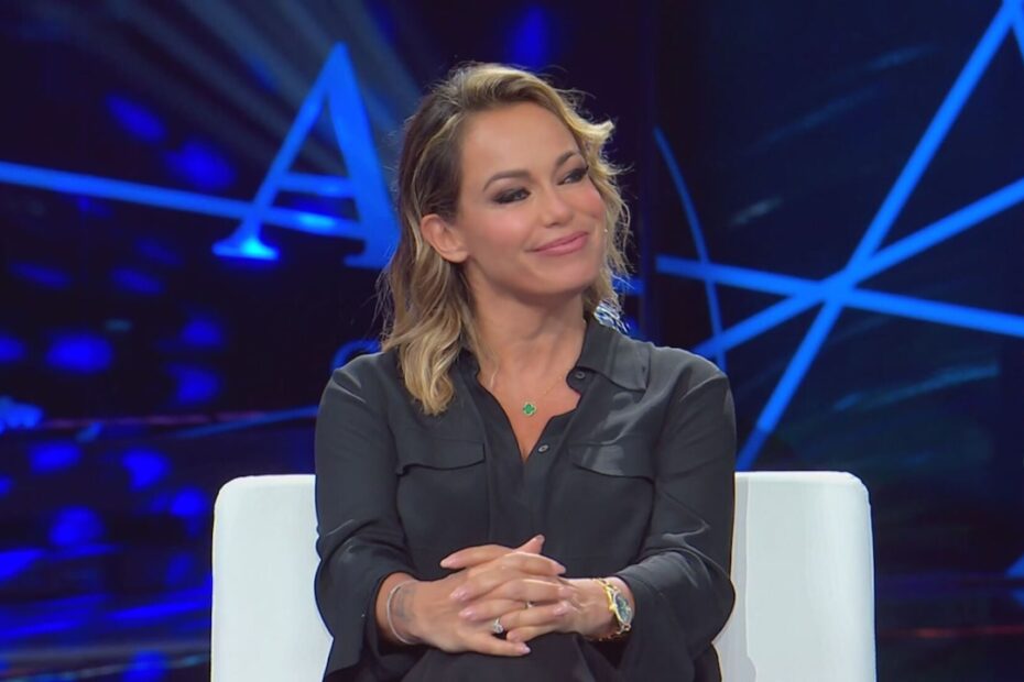 Isola dei Famosi, Sonia Bruganelli interviene e fa quel nome