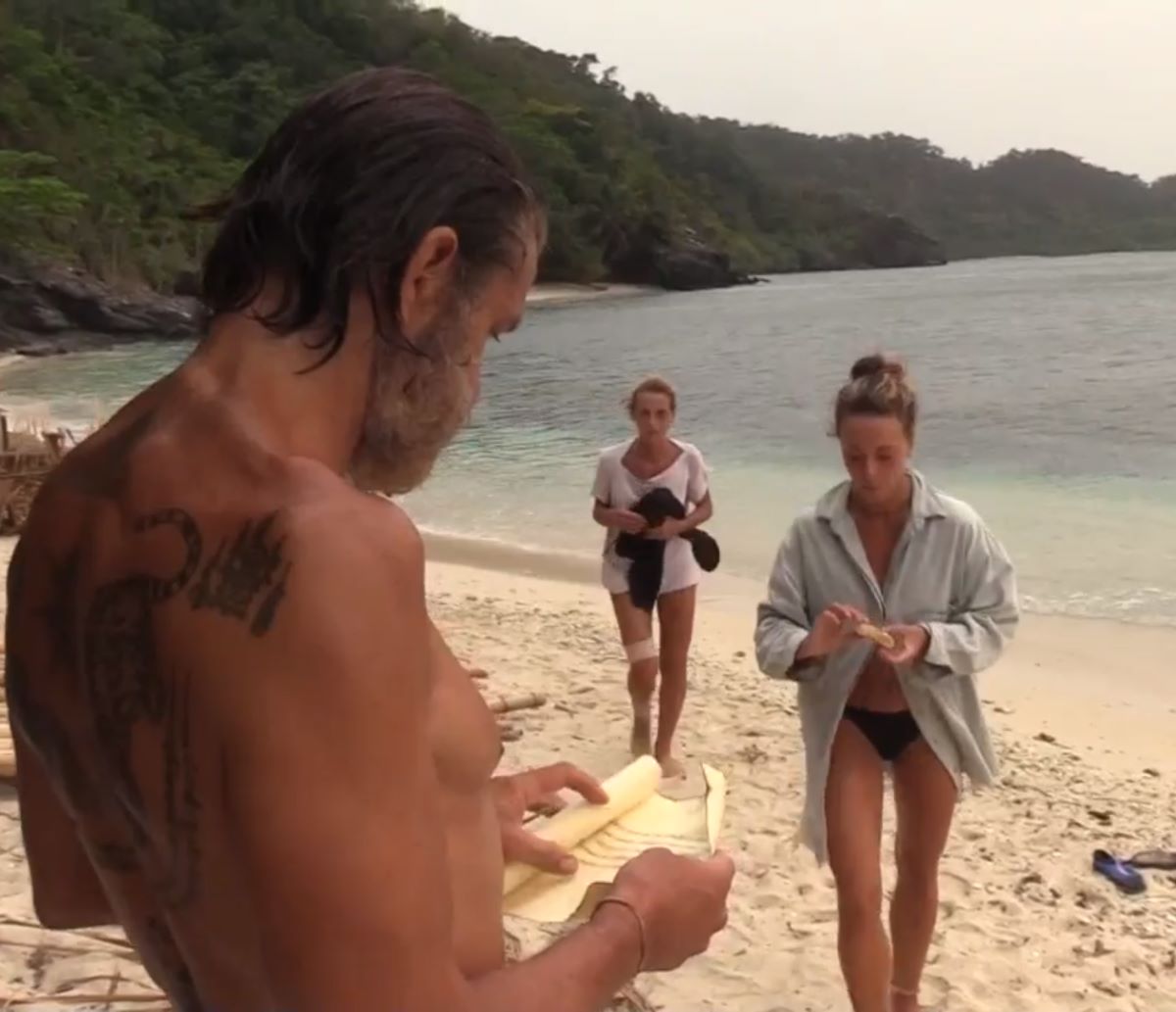 Isola dei Famosi Comunicato Naufraghi Edoardo Stoppa