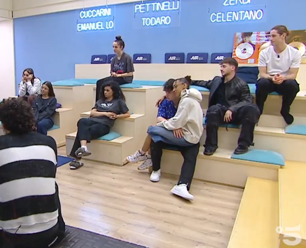 Amici 23, addio alla coppia formata da Ayle e Lucia