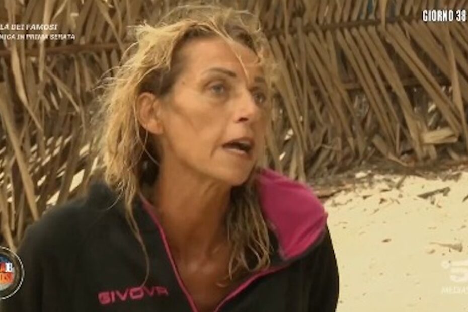 Isola dei Famosi, Valentina pesca e perde tutte le esche