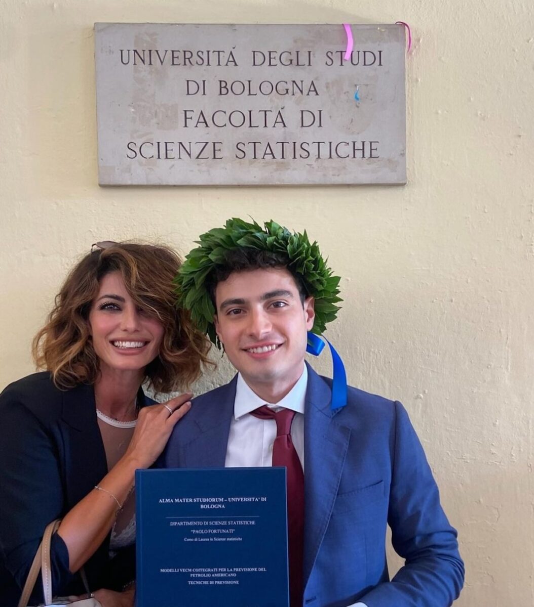 edoardo figlio vip si è laureato