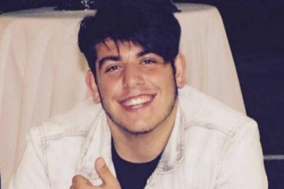 Giuseppe Morto 24 Anni