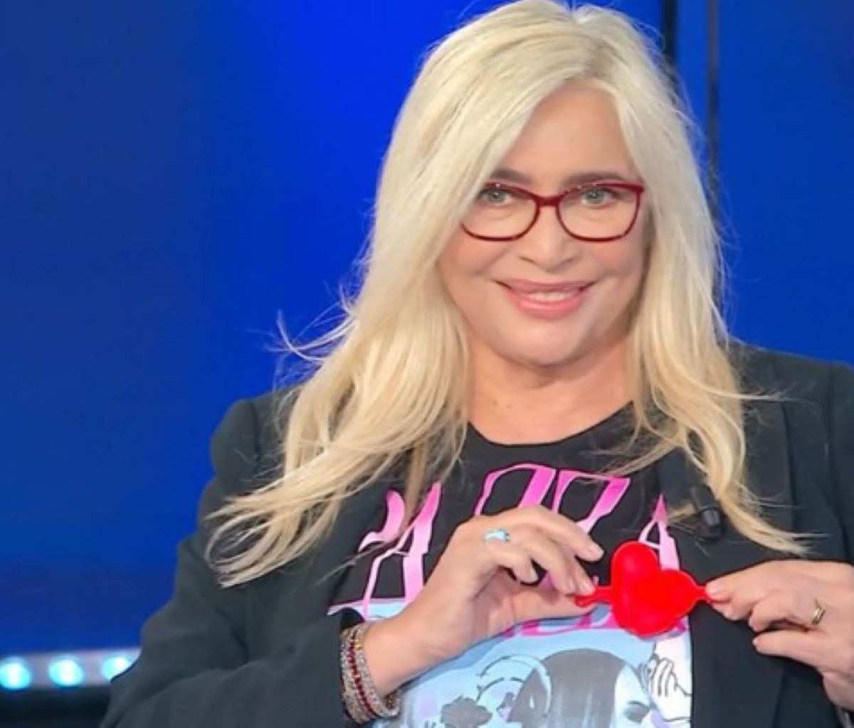 mara venier seconda operazione all’occhio