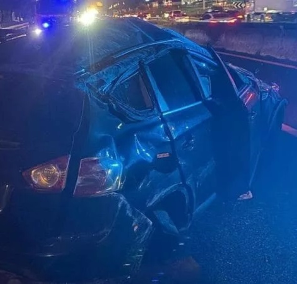 guida contromano ubriaco a1 schianto auto