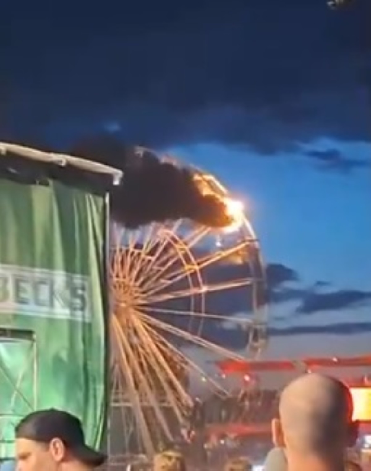 incendio ruota panoramica feriti