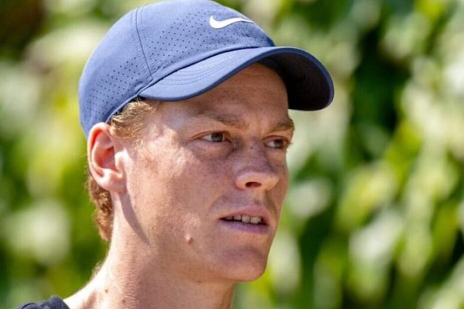Il fisioterapista Naldi e il preparatore Ferrara non lavoreranno più con Jannik Sinner