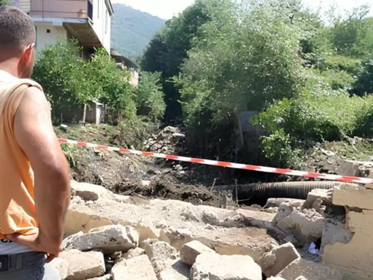 Frana San Felice a Cancello
