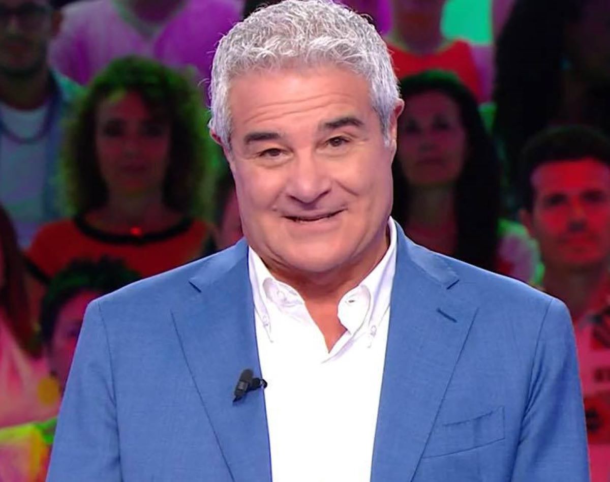 Pino Insegno Lutto Famiglia