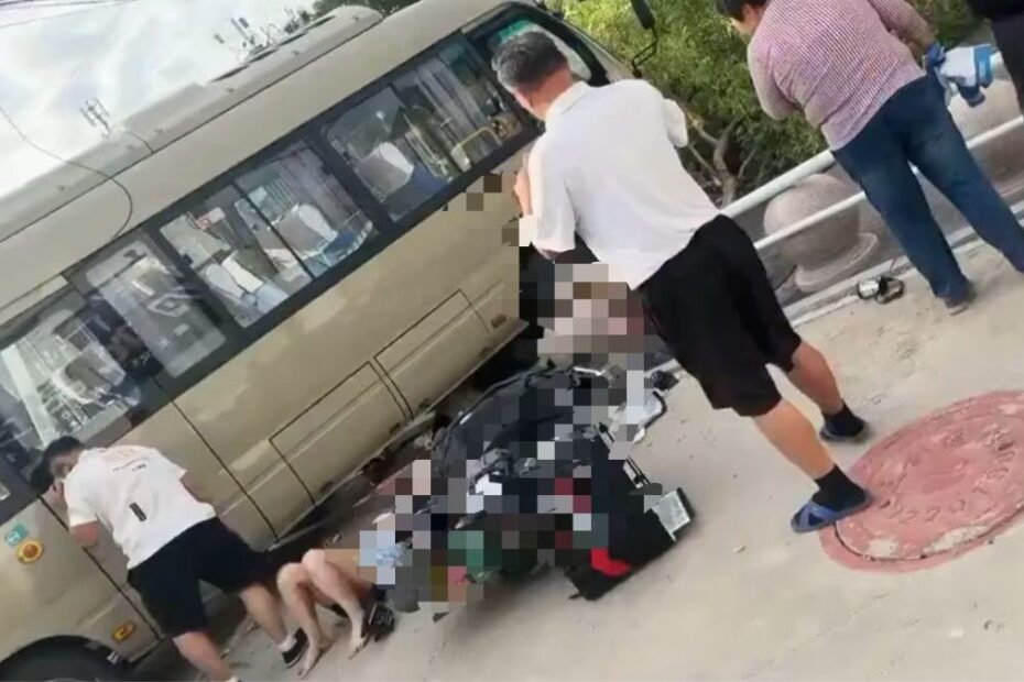 Tai’an, Cina: scuolabus falcia pedoni, 11 morti e 15 feriti