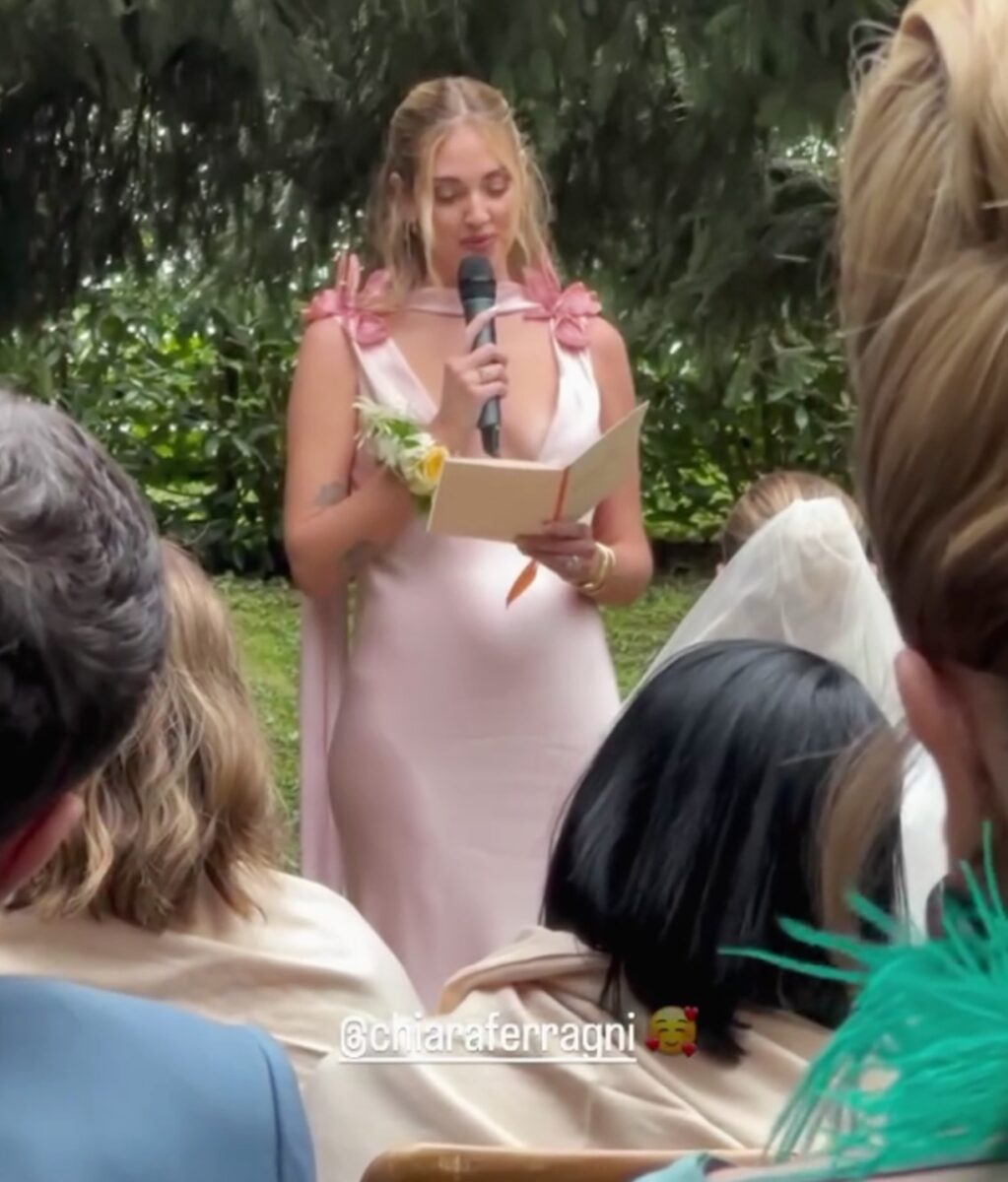 Chiara Ferragni in lacrime al matrimonio della sua amica