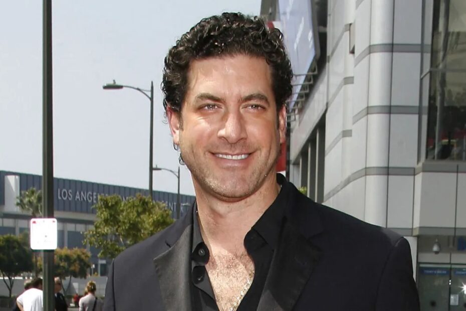 Morto Eduardo Xol di Extreme Makeover Home Edition