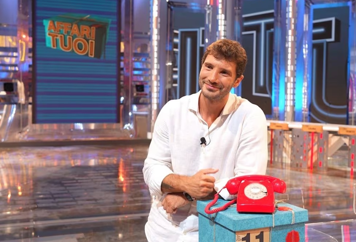 Stefano De Martino, da Bruno Vespa la confessione sul figlio Santiago