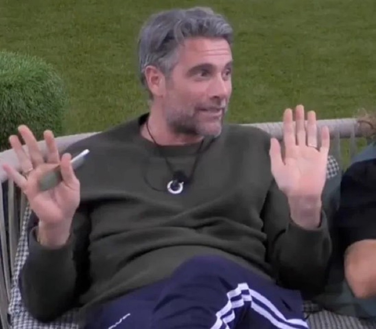 Grande Fratello 2024 rivelazioni su Lorenzo Spolverato