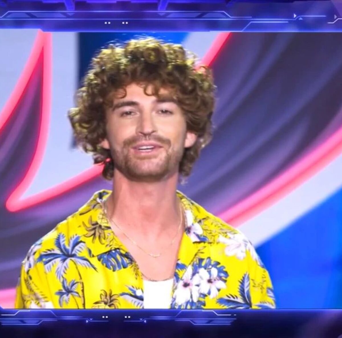 “Lui è gay”. Grande Fratello, rivelazione bomba sul concorrente