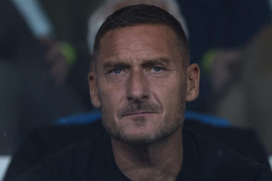 Francesco Totti accusato di evasione: "Rischia dai 2 ai 5 anni"