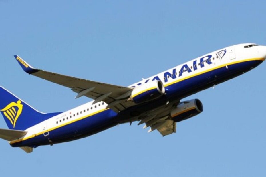 Ryanair, passeggero muore sul volo Manchester- Tirana