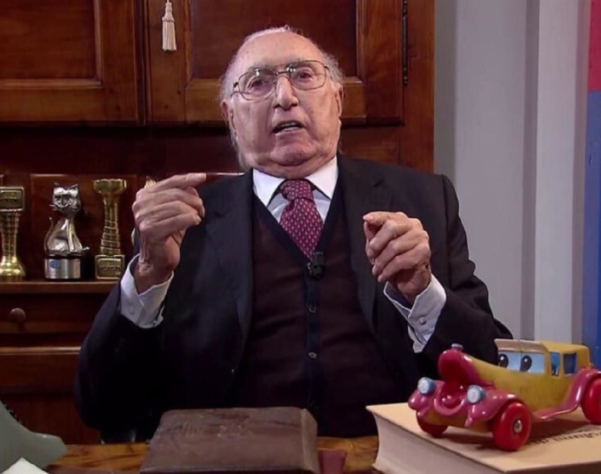 pippo baudo caduto in casa finisce in ospedale