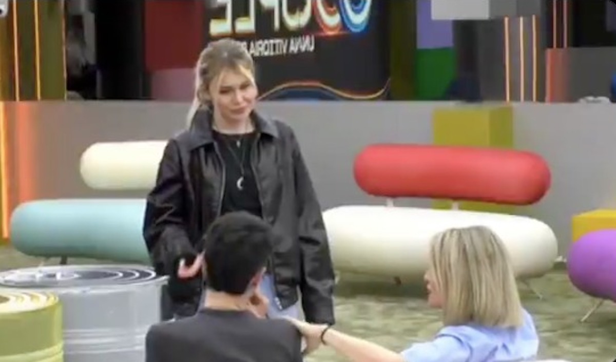 The Couple, momento trash tra Elena e Pierangelo 