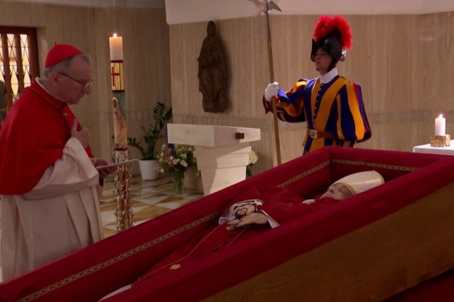 nathalie caldonazzo scuse foto papa francesco