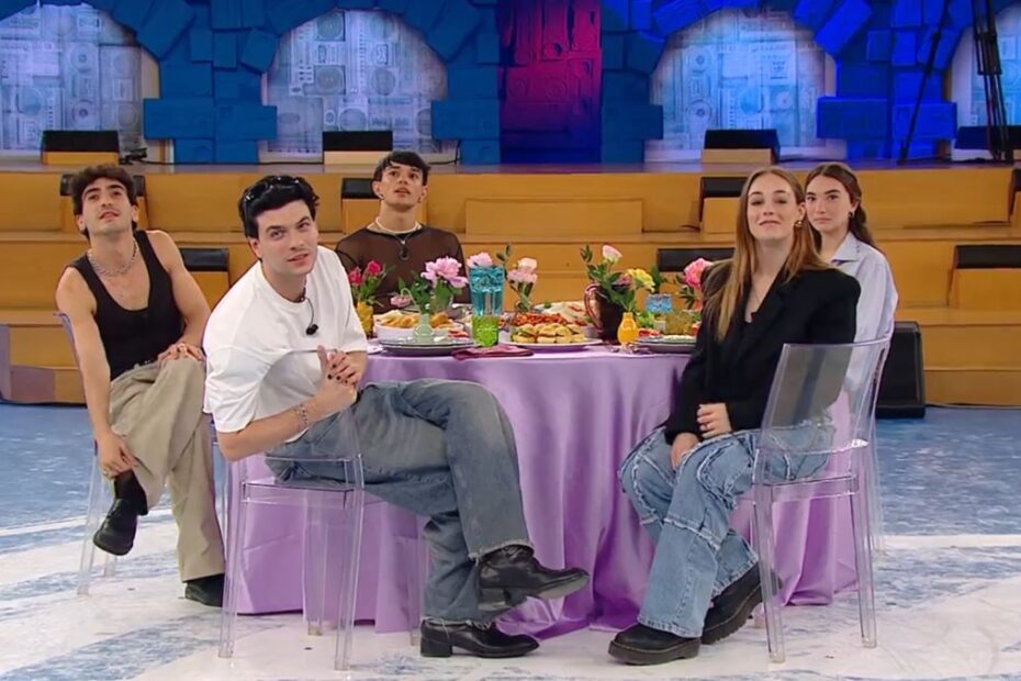 Amici 24 Nome Vittoria