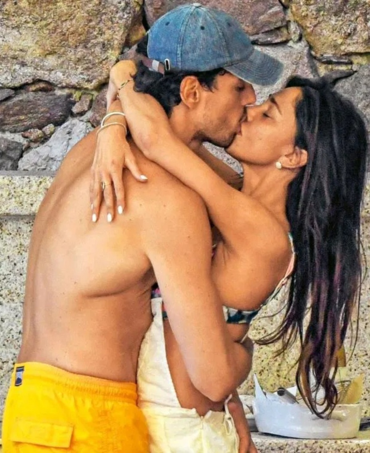 belen paparazzata ex fidanzato